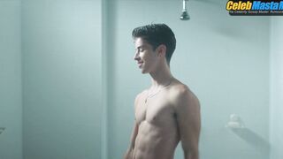 OMAR AYUSO AND ARON PIPER AND MANU RIOS NUDE/SEXY SCENE IN ELITE