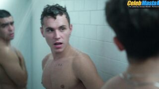 OMAR AYUSO AND ARON PIPER AND MANU RIOS NUDE/SEXY SCENE IN ELITE