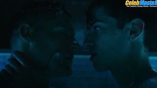 CARLOTO COTTA AND MANU RIOS NUDE/SEXY SCREENSHOT 10 IN ELITE