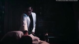 MANU RIOS AND OMAR AYUSO NUDE/SEXY SCENE IN ELITE