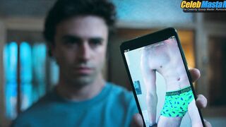 ITZAN ESCAMILLA NUDE/SEXY SCENE IN ELITE