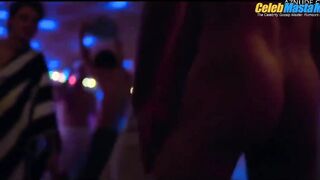 ITZAN ESCAMILLA NUDE/SEXY SCENE IN ELITE