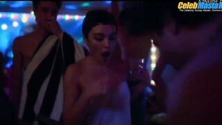 ITZAN ESCAMILLA NUDE/SEXY SCENE IN ELITE