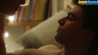 ITZAN ESCAMILLA NUDE/SEXY SCENE IN ELITE