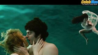 JIM STURGESS AND JOE ANDERSON NUDE/SEXY SCREENSHOT 5 IN ACROSS THE UNIVERSE