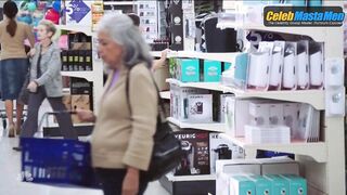 BEN FELDMAN NUDE/SEXY SCREENSHOT 2 IN SUPERSTORE