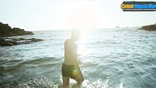 JORDAN FIRSTMAN NUDE/SEXY SCREENSHOT 3 IN ROTTING IN THE SUN