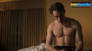 KHEON CLARKE AND THOMAS ELMS NUDE/SEXY SCENE IN SKYMED