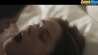 MATIAS DE LA FLOR NUDE/SEXY SCENE IN YOUR FRIENDS & NEIGHBORS