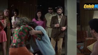 DAVID GURIAN AND JAMES IGLEHART AND MICHAEL BLODGETT NUDE/SEXY SCREENSHOT 3 IN BEYOND THE VALLEY OF THE DOLLS