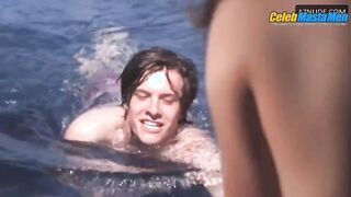 MILES SZANTO AND XAVIER SAMUEL NUDE/SEXY SCREENSHOT 2 IN DROWNING