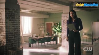 CHRIS MASON NUDE/SEXY SCENE IN RIVERDALE