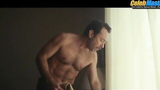 JUDE LAW NUDE/SEXY SCREENSHOT 2 IN THE ORDER