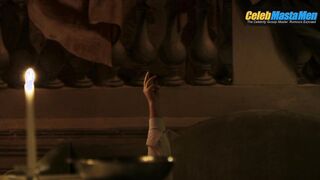 JUDE LAW NUDE/SEXY SCENE IN THE NEW POPE