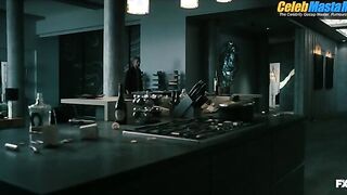 BOYD HOLBROOK NUDE/SEXY SCREENSHOT 3 IN JUSTIFIED CITY PRIMEVAL