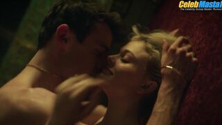 THOMAS DOHERTY AND EVAN MOCK NUDE/SEXY SCENE IN GOSSIP GIRL