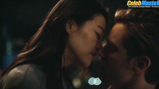 DOMINIC SHERWOOD NUDE/SEXY SCREENSHOT 6 IN PARTNER TRACK