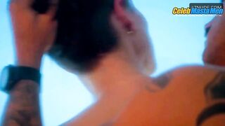 CAIO CASTRO NUDE/SEXY SCREENSHOT 9 IN TODAS AS FLORES