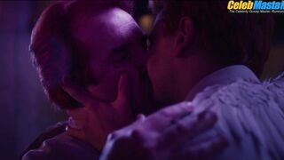 VICTOR LAMOGLIA NUDE/SEXY SCREENSHOT 10 IN NOBODY'S LOOKING