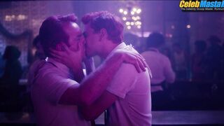 VICTOR LAMOGLIA NUDE/SEXY SCENE IN NOBODY'S LOOKING