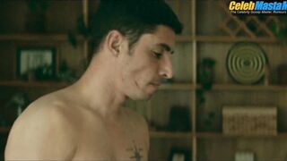 ALBERTO GUERRA NUDE/SEXY SCENE IN LA JAURIA