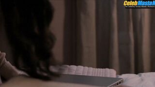 JONATHAN BARNWELL NUDE/SEXY SCENE IN INDUSTRY