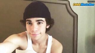 CAMERON BOYCE NUDE/SEXY SCREENSHOT 1