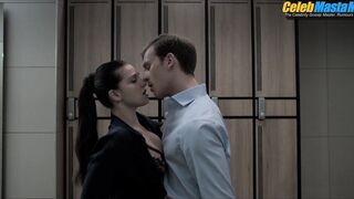 HARRY LAWTEY NUDE/SEXY SCENE IN INDUSTRY