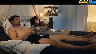 LAURIE DAVIDSON NUDE/SEXY SCREENSHOT 2 IN THE GIRLFRIEND