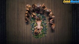 JACK REYNOR NUDE/SEXY SCENE IN MIDSOMMAR