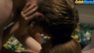 JACK REYNOR NUDE/SEXY SCENE IN MIDSOMMAR
