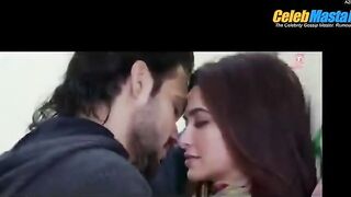 EMRAAN HASHMI NUDE/SEXY SCREENSHOT 7 IN RAAZ REBOOT
