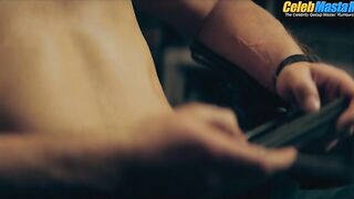 JACK REYNOR NUDE/SEXY SCREENSHOT 2 IN THE PERIPHERAL