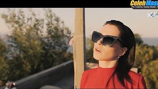 SIMONE SUSINNA NUDE/SEXY SCREENSHOT 6 IN 365 DAYS  THIS DAY