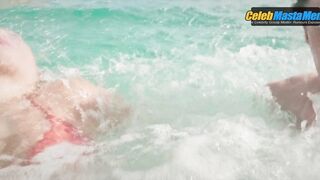 LOUIE BETTON AND ELIAS GRUNTHAL NUDE/SEXY SCREENSHOT 7 IN MORGEN IRGENDWO AM MEER