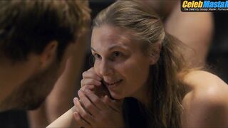 JACK REYNOR NUDE/SEXY SCREENSHOT 9 IN MIDSOMMAR