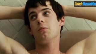 HARRY TREADAWAY NUDE/SEXY SCREENSHOT 7 IN PELICAN BLOOD