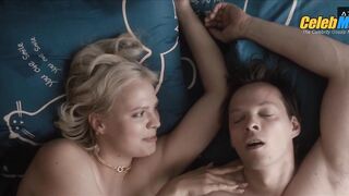 EVGENIY SERZIN NUDE/SEXY SCENE IN CYNICS