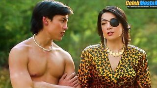 ALEX DIAZ NUDE/SEXY SCENE IN GLITTER & DOOM