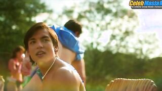 ALEX DIAZ NUDE/SEXY SCENE IN GLITTER & DOOM
