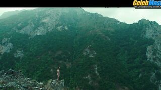 REINOUT SCHOLTEN VAN ASCHAT NUDE/SEXY SCENE IN CAPRI-REVOLUTION