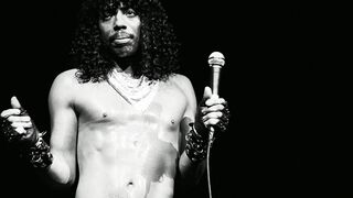 RICK JAMES NUDE/SEXY SCREENSHOT 3 IN BITCHIN' THE SOUND AND FURY OF RICK JAMES