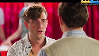 JUDD KROK AND EVAN HENGST NUDE/SEXY SCREENSHOT 4 IN THE KISSING BOOTH 2