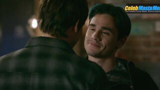 CHRISTIAN ANTIDORMI AND TYLER BLACKBURN NUDE/SEXY SCENE IN ROSWELL, NEW MEXICO