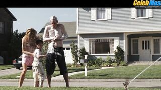 JIM CARREY NUDE/SEXY SCREENSHOT 2 IN FUN WITH DICK AND JANE