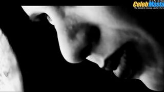 HARVEY KEITEL NUDE/SEXY SCREENSHOT 5 IN PERROS DE RESERVA MORFINA VISUAL