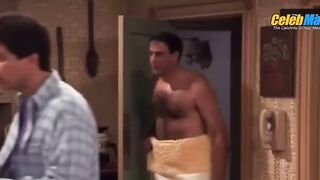 BRAD GARRETT NUDE/SEXY SCENE IN EVERYBODY LOVES RAYMOND