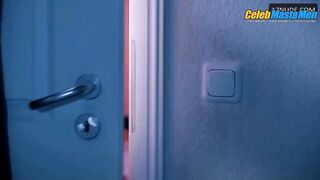 THORE SCHOLERMANN NUDE/SEXY SCENE IN VERBOTENE LIEBE