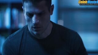 LOU FERRIGNO JR. NUDE/SEXY SCENE IN NIGHTSHADE