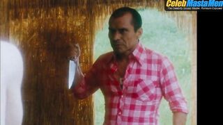 NOE HERNANDEZ AND BASTIEN WAULTIER NUDE/SEXY SCENE IN KNIFE+HEART